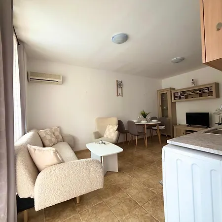 Apartamento For Guests In Complex Siana