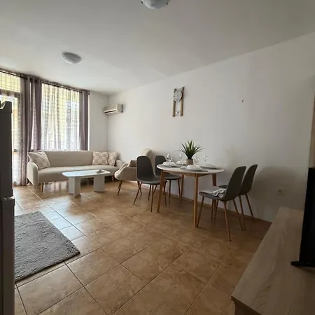 For Guests In Complex Siana Apartamento
