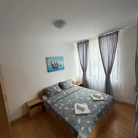 Apartamento For Guests In Complex Siana