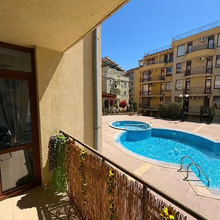 Apartamento For Guests In Complex Siana Sveti Vlas